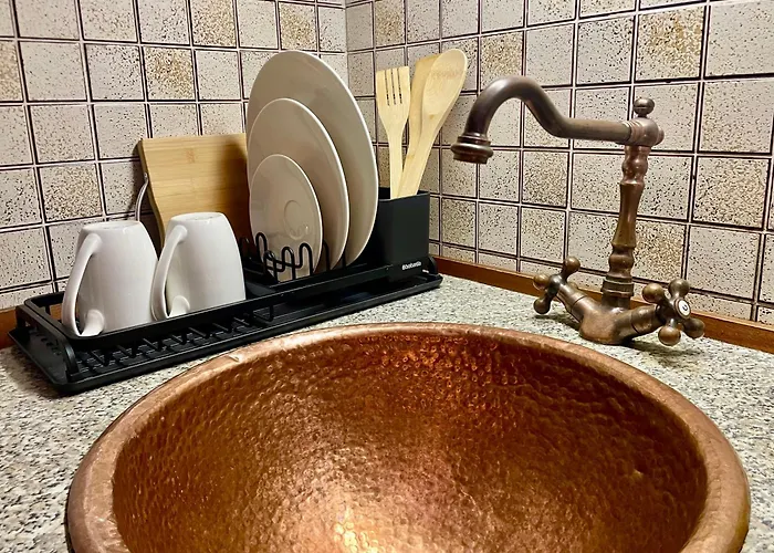 شقة Front View On Viale Geno كومو