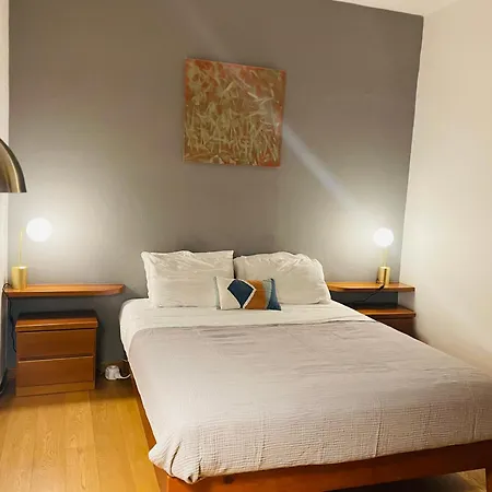 Front View On Viale Geno * Комо