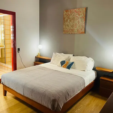 Front View On Viale Geno Apartment