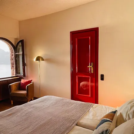 Front View On Viale Geno Daire *